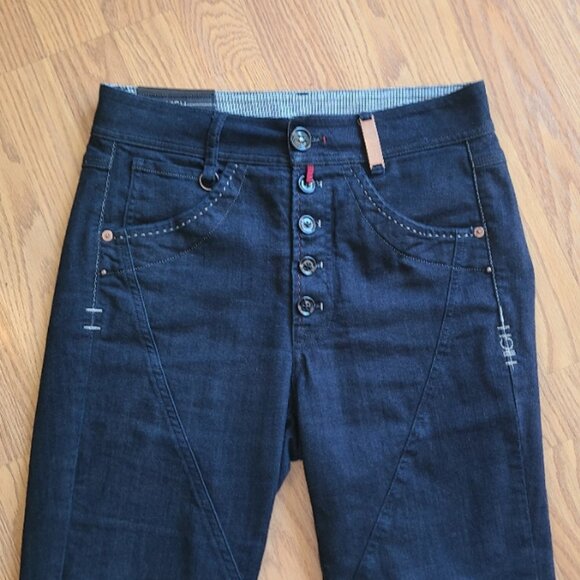 NEW NWOT! HIGH EVERYDAY COUTURE HIGH BLUE TAPERED RIGOUR STRETCH DENIM JEANS 6 - Picture 2 of 9